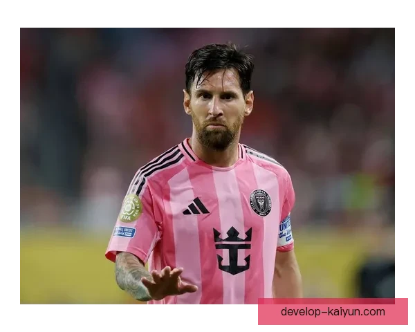 梅西加盟迈阿密国际后首场比赛精彩回顾 引领美国足球新篇章