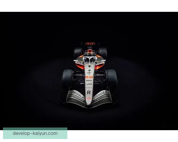 F1赛季前瞻：顶级车队激战正酣 新赛季技术革新与车手挑战全面解析
