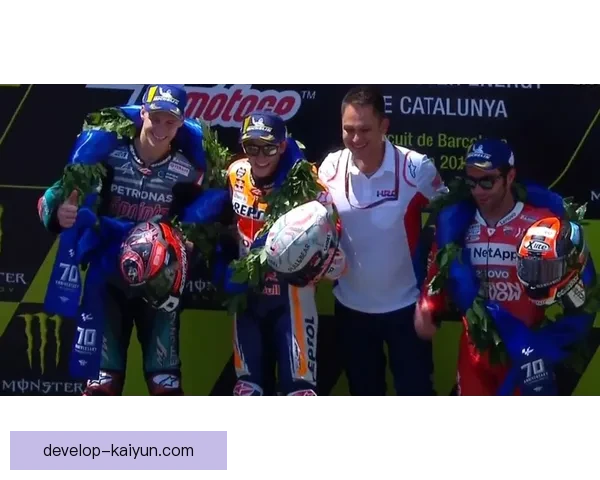 MotoGP赛季激烈竞争各车队表现分析 未来赛事预测与明星车手动态